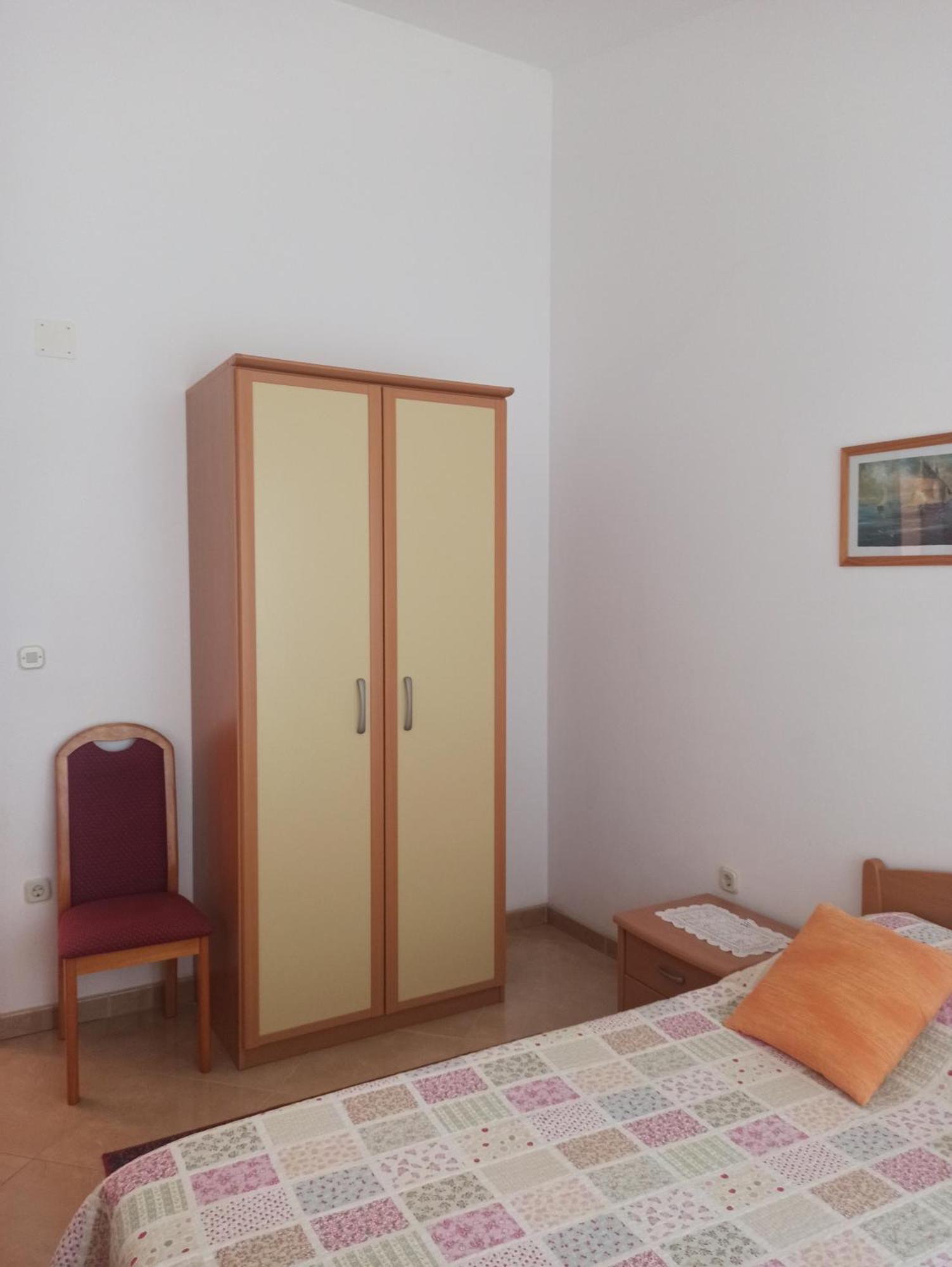 Apartments By The Sea Podgora, Makarska - 2593 Szoba fotó